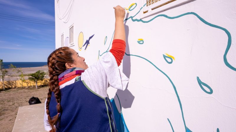 El CPB Stella Maris comenzó los festejos de la primavera con la confección de un mural