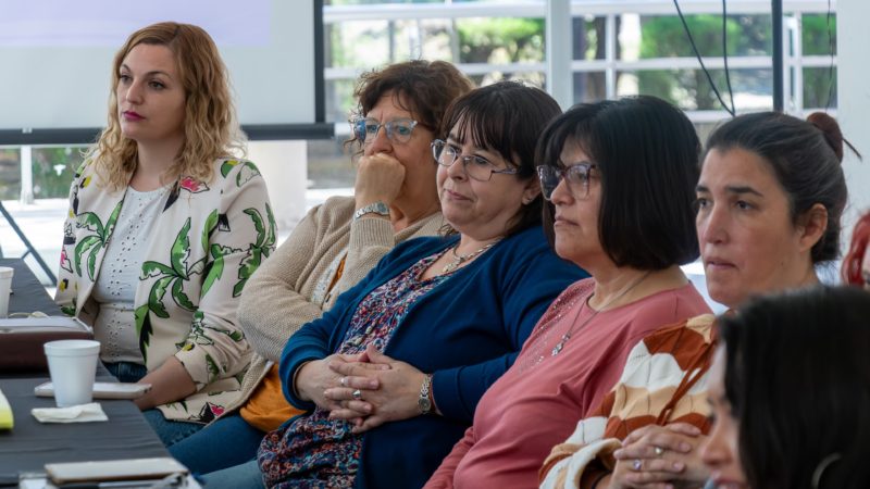 Funcionarias de Desarrollo Humano participaron de “El desafío de los cuidados en la escala local”