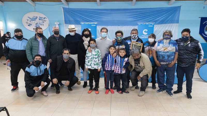 Luque presidió la presentación del torneo de fútbol “Héroes de Malvinas”