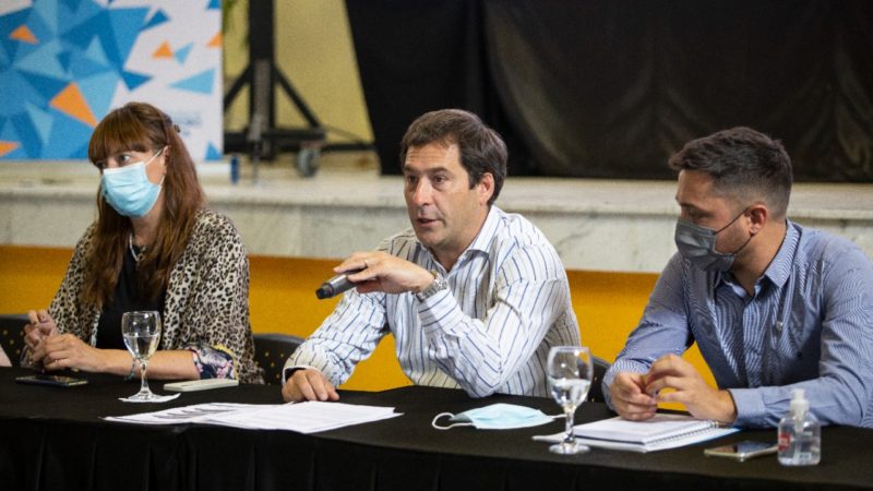 Luque: “Seguimos acompañando a los productores locales para su crecimiento”