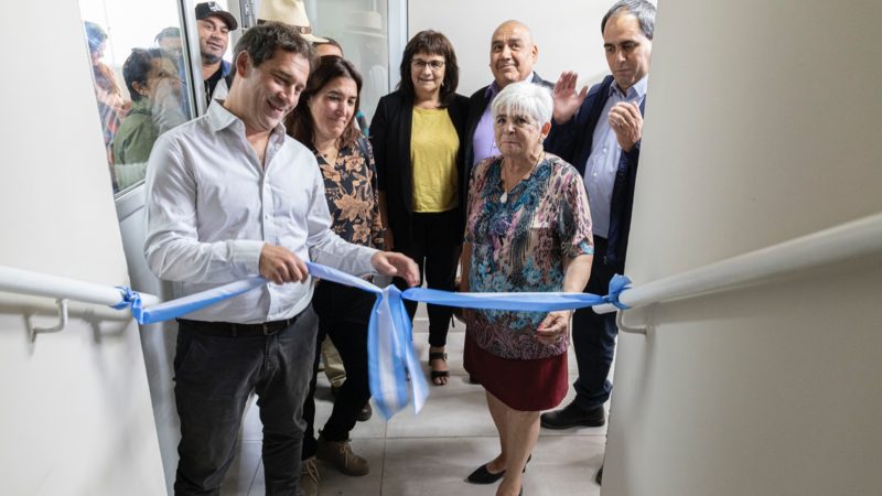 Luque inauguró la segunda etapa del Centro de Jubilados Barrio Roca