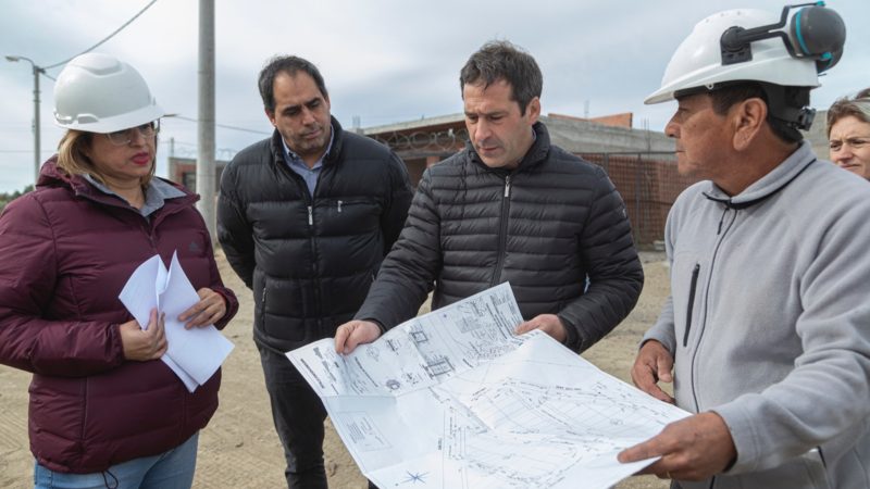 Luque recorrió obra de urbanización en zona norte y ratificó su compromiso de avanzar con la entrega de lotes con servicios