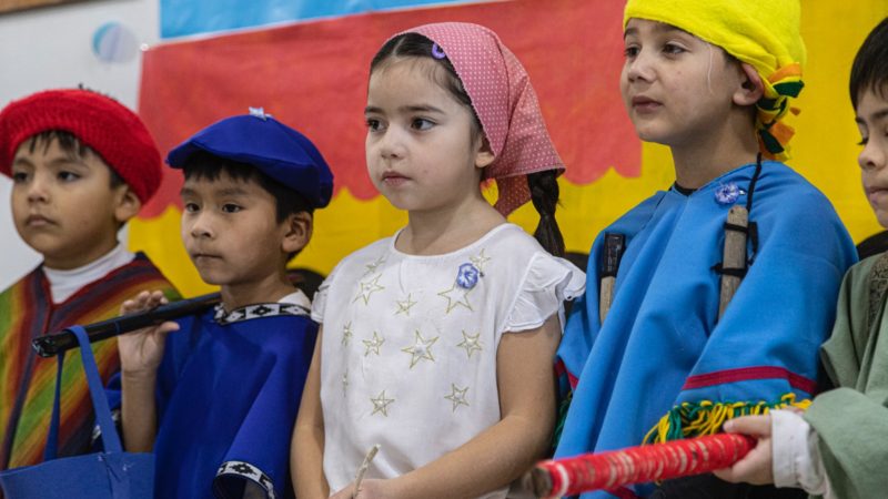 La Escuela Municipal celebró por primera vez el 25 de Mayo