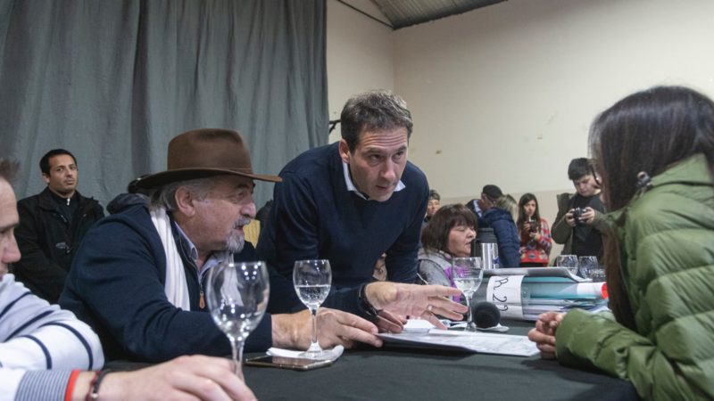 Juan Pablo Luque y Othar Macharashvili mantuvieron reuniones con vecinos de la zona norte de Comodoro