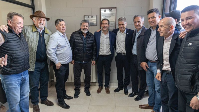 Luque acompañó la inauguración de la sede de la Mutual de los Trabajadores de la Construcción y valoró el progreso de los gremios en Comodoro