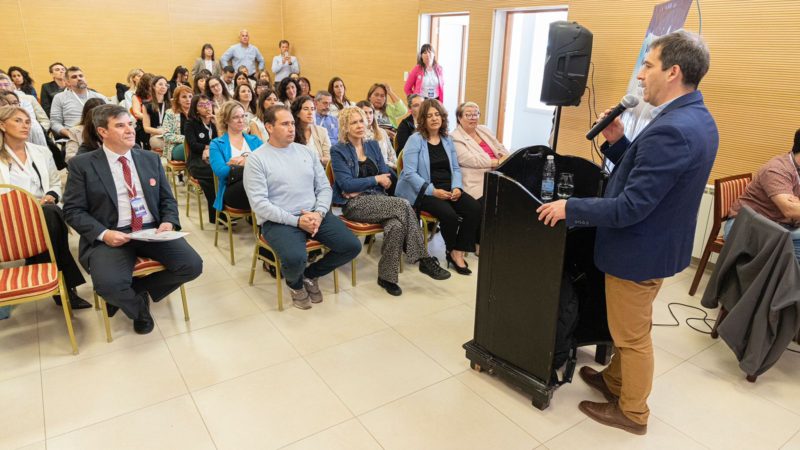 Luque participó del 1° Congreso Patagónico de Malformación Anorectal pediátrica que contó con la presencia de prestigiosos médicos del país