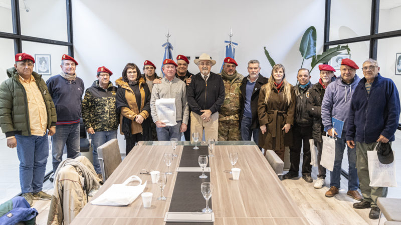 Macharashvili recibió a los soldados apostados en Diadema durante la Guerra de Malvinas