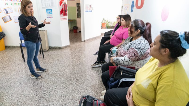 En Comodoro se realizan charlas y talleres gratuitos por la Semana del Parto Respetado