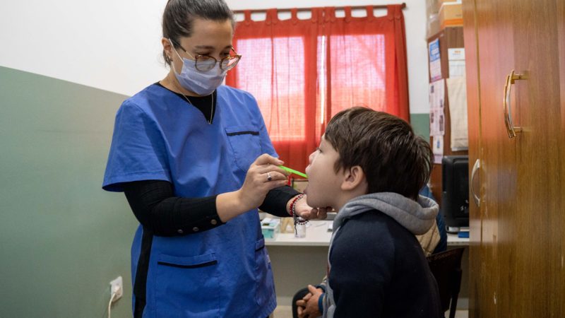 Salud Municipal fortalece la atención integral de en el barrio Sismográfica