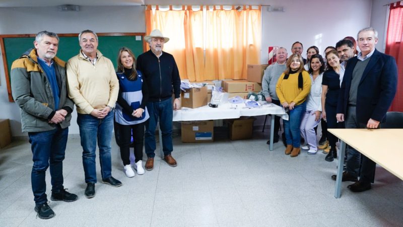 El Municipio acompañó la entrega de equipos de ventilación de alto flujo al Hospital Regional