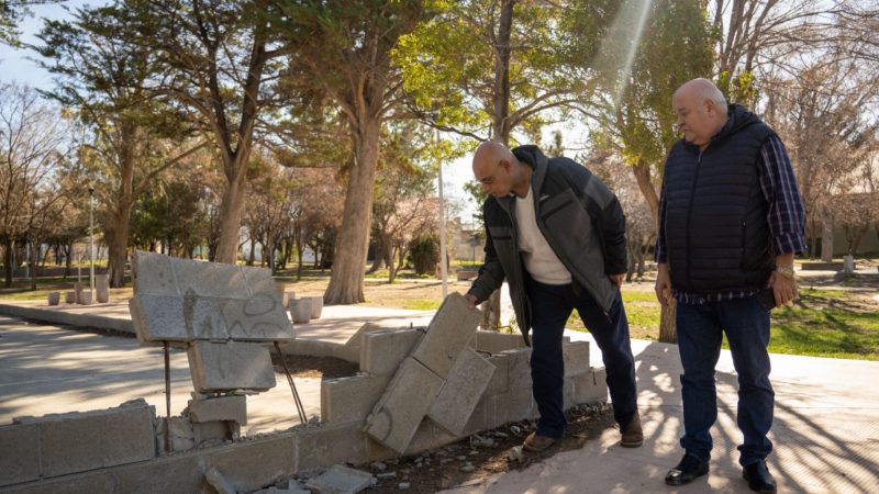 El Municipio interviene en espacios públicos que fueron vandalizados