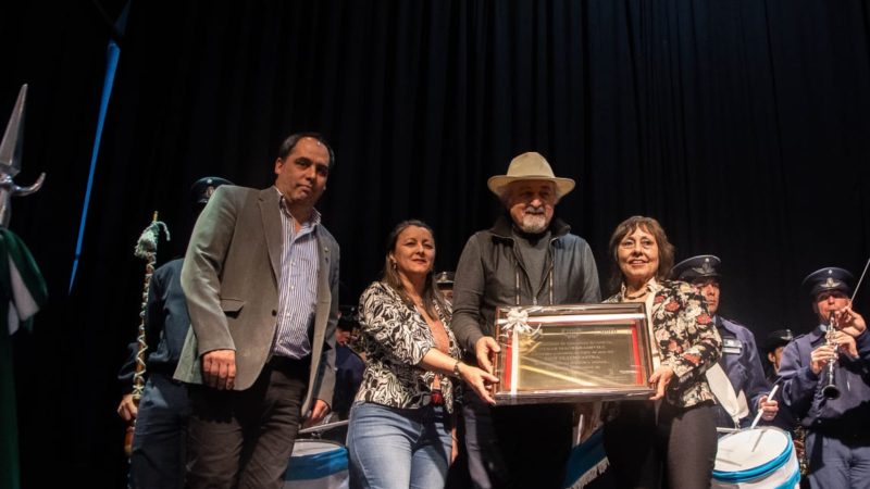 Othar acompañó los festejos por el centenario del Cine Teatro de Astra