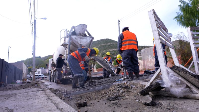 La Municipalidad trabaja en el mantenimiento de la trama vial de zona norte