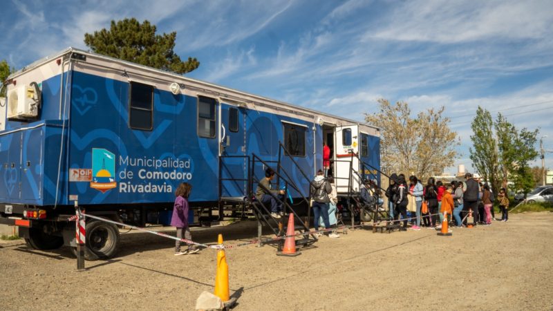 El tráiler de Salud prepara una jornada especial de Oftalmología y electrocardiogramas