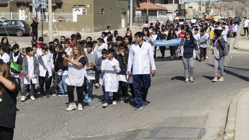 La Red Barrial del 30 de Octubre marchó para reafirmar los derechos de los niños