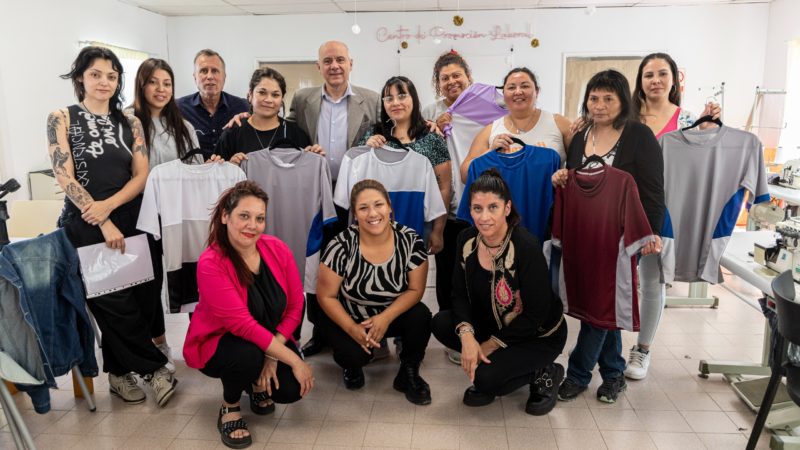 El Centro de Promoción Laboral Textil confeccionará indumentaria deportiva para clubes