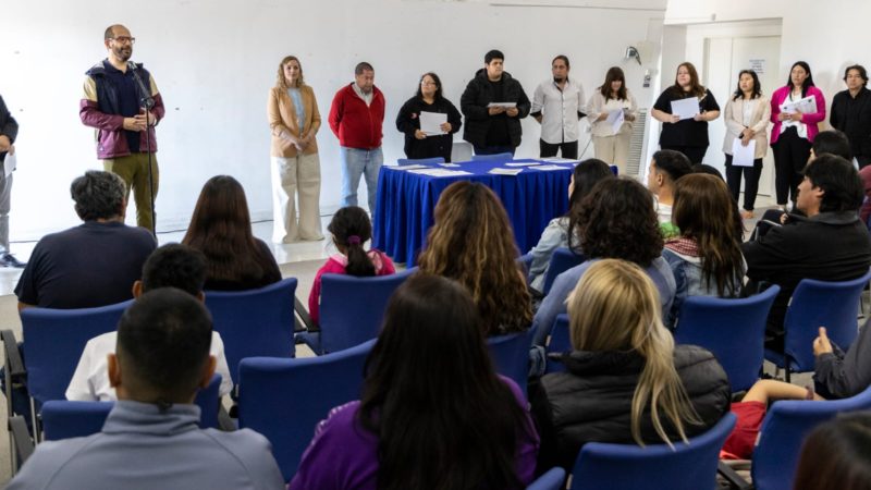 130 personas recibieron la certificación por cursos realizados en los Centros Tecnológicos Comunitarios