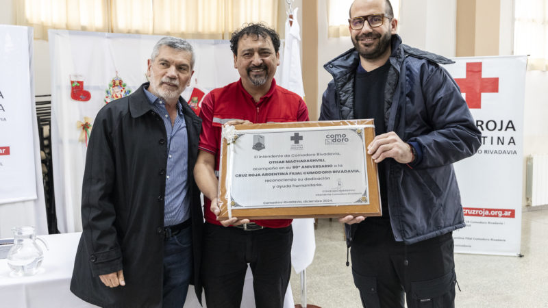 El Municipio acompañó el acto por el 80° Aniversario de la Filial de la Cruz Roja y el Día del Voluntariado