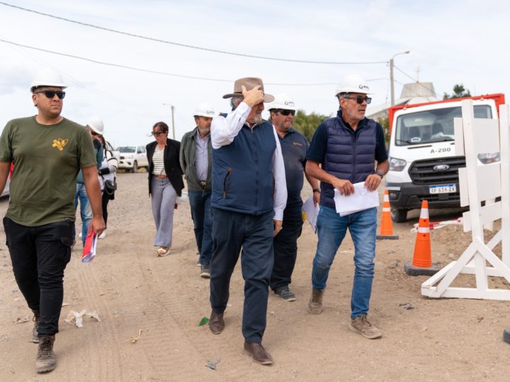 Othar recorrió la obra de gas de Stella Maris que beneficiará a 51 familias